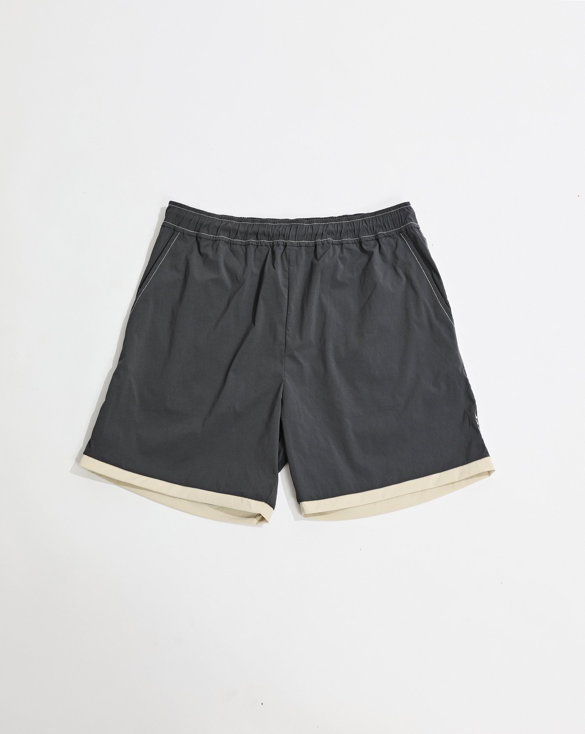 18" Everyday Short Charcoal Blue