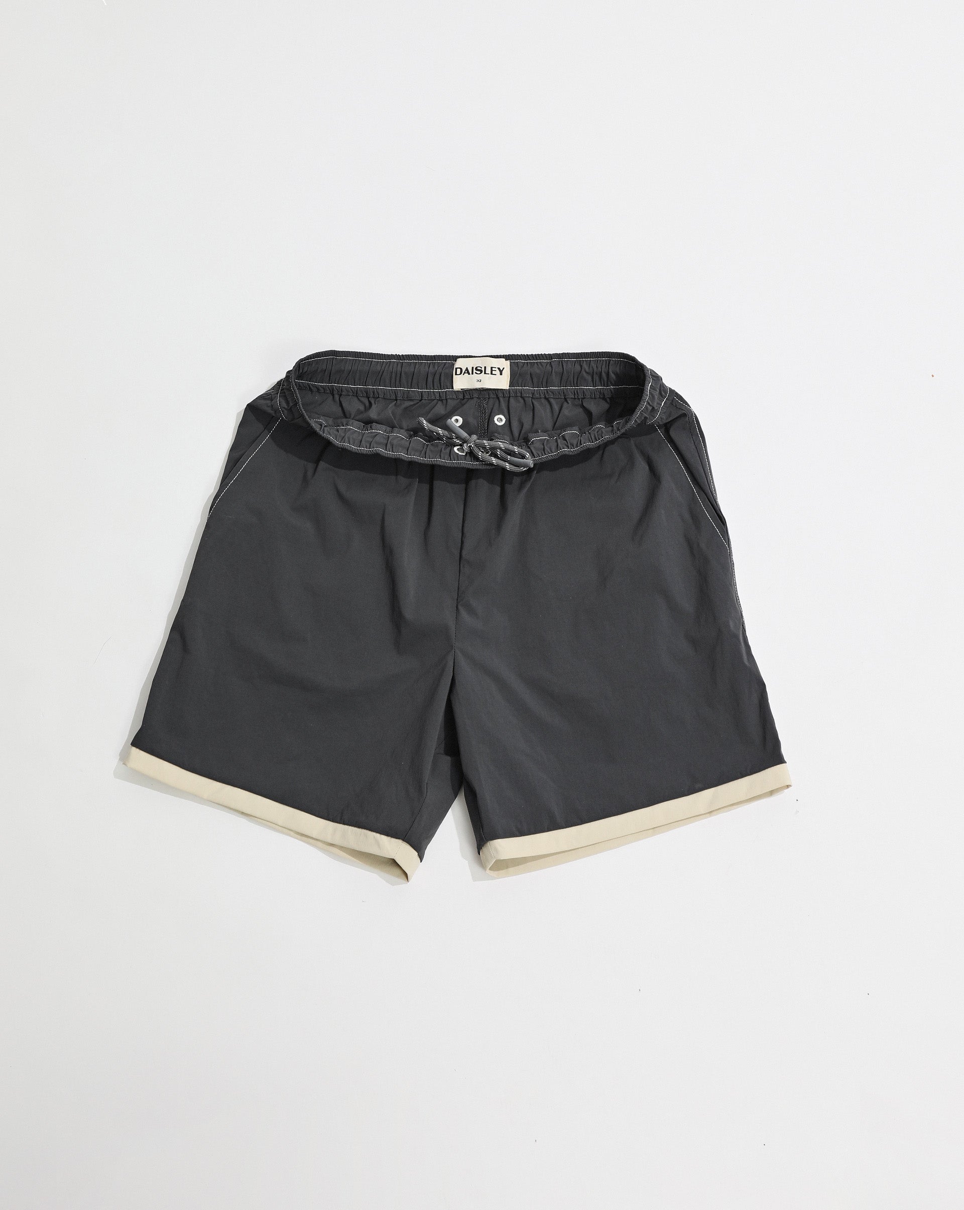 18" Everyday Short Charcoal Blue